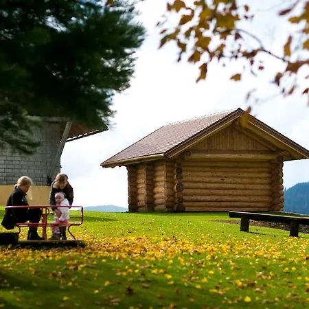 Apartment Apartmaji Smogavc